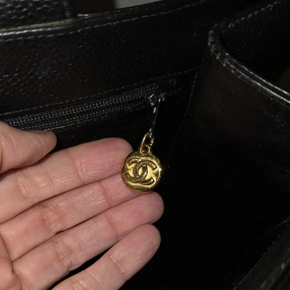 Chanel Black Caviar Leather Tote Bag (Entrupy COA INCLUDED) - Picture 9 of 17